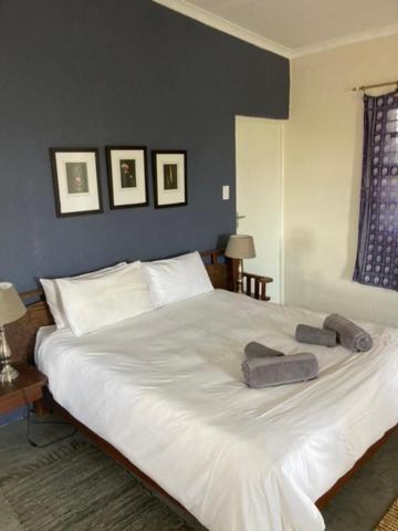 3 Aloes Guesthouse Uis Bagian luar foto