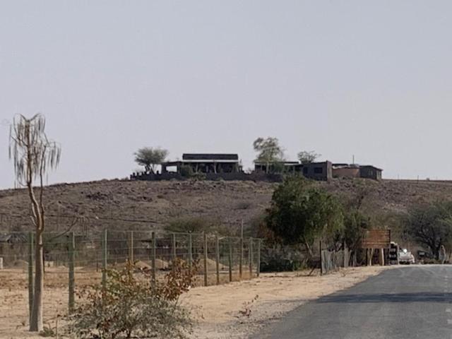 3 Aloes Guesthouse Uis Bagian luar foto